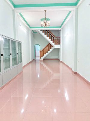 Rent · 4 bd · 72 м² · Thành phố Thủ Đức, ул. Đường 297