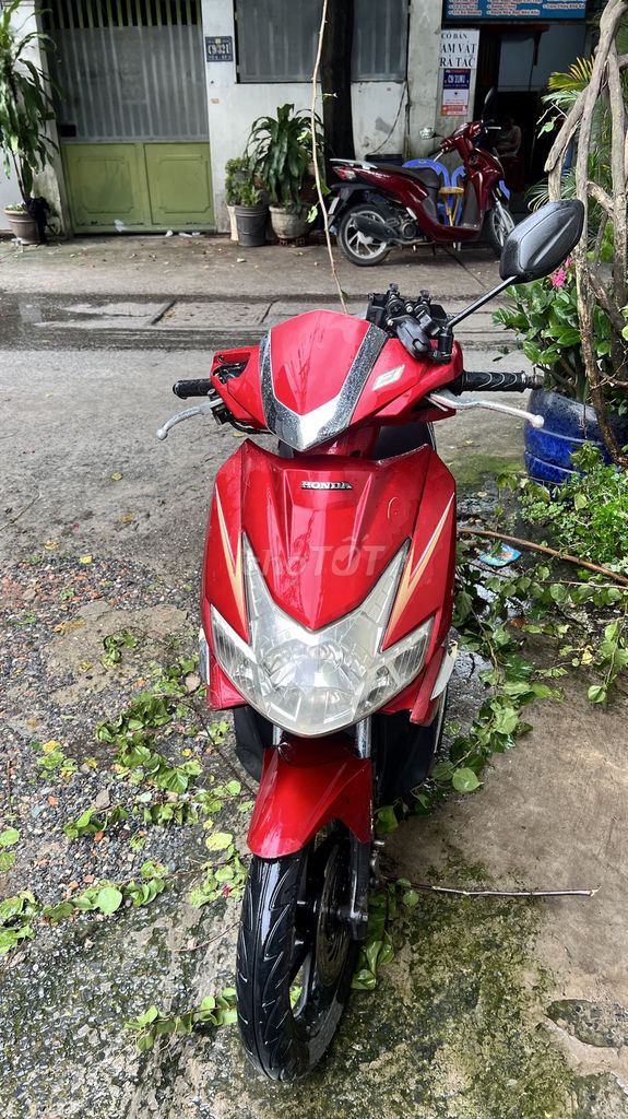 Honda Air Blade 110cc 2010 Красный б/у