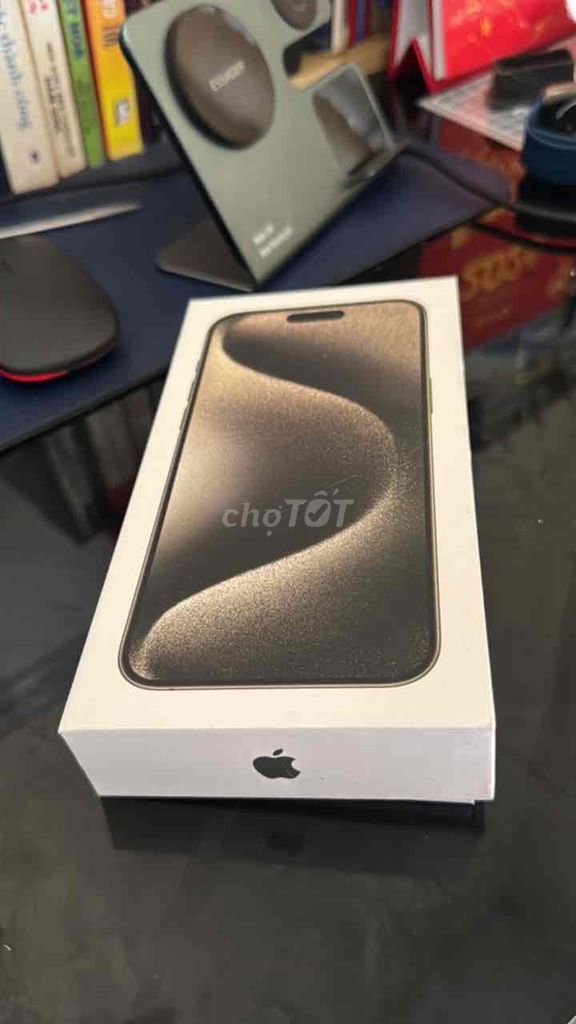 Apple iPhone 15 Pro Max 256GB Titan fullbox. Mua bán Điện thoại tại Thành phố Đồng Xoài Bình Phước được đăng bởi Nguyễn Trường Khoa hình 1