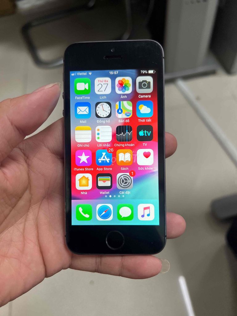 iPhone 5s 32gb Quốc tế. Mua bán Điện thoại tại Thành phố Long Xuyên An Giang được đăng bởi Windy hình 1