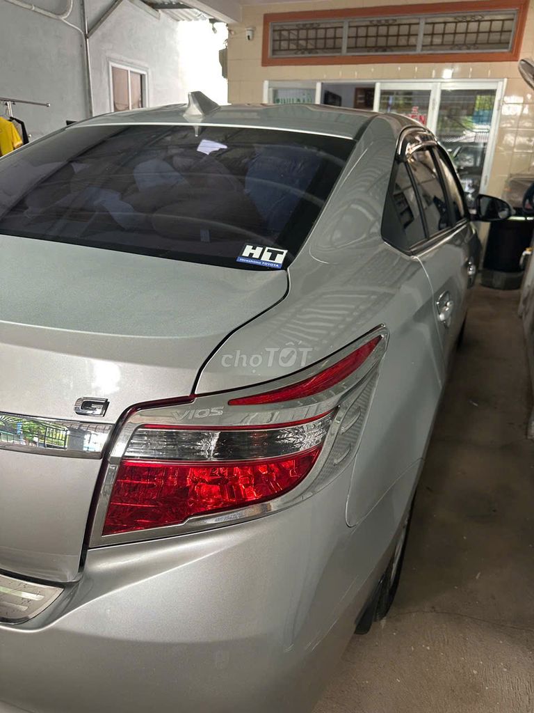 Тойота Vios G 2018, автоматическая, серебристая, 40 000 км