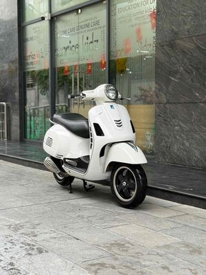 Piaggio Vespa GTS 125 3V i.e. 2016 Trắng. Mua bán Xe máy tại Quận Ba Đình Hà Nội được đăng bởi Xe Máy Nam Thi