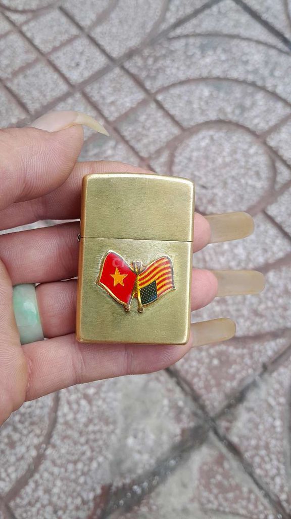 Zippo 1972 Đồng Vàng Đồng Cũ. Mua bán Đồ sưu tầm, đồ cổ tại Quận Tân Phú Tp Hồ Chí Minh được đăng bởi VŨ NAM Mua Bán Đồ Siêu Tầm Cũ Mới Nhận Ký Gửi Nhà Đất Mua Bán Cho Thuê  Quận 11 Tân Bình Tân Phú  hình 1