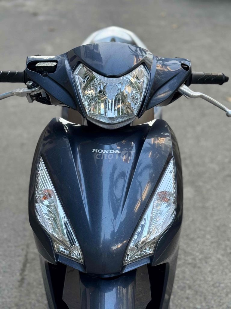 Honda Vision 2020 Xanh đá khoá smkey 9 chủ. Mua bán Xe máy tại Quận Gò Vấp Tp Hồ Chí Minh được đăng bởi CHXM 86 chuyên bán xe trả góp hình 5