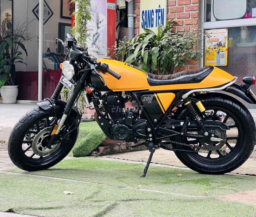 GPX Legend 200 biển 29 chính chủ.xe lướt mới cứng. Mua bán Xe máy tại Quận Cầu Giấy Hà Nội được đăng bởi Tong motor xe may hình 2