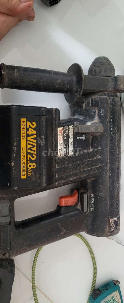Máy khoan bê tông EZ6811. Mua bán Đồ chuyên dụng, Giống nuôi trồng tại Thành phố Long Khánh Đồng Nai được đăng bởi Thanh hình 1