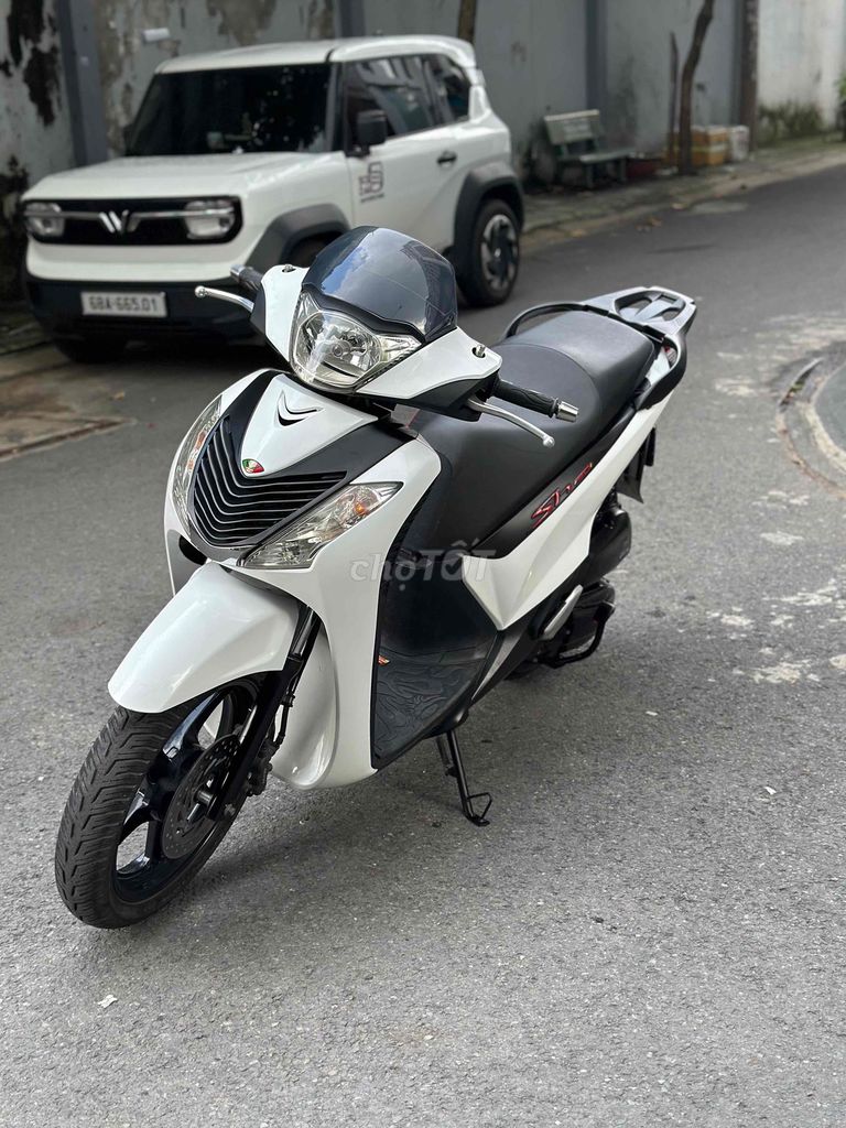 🌈Cần bán xe Honda SH 125cc ĐK 2014 Khoá Smartkey B