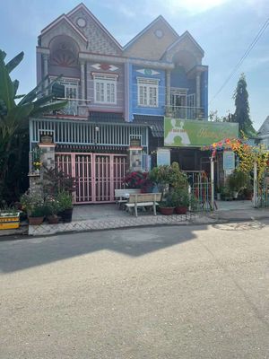 🔥Bán Nhà 5mx23m Khu Dân Cư Năm Sao. Mua bán nhà ở tại Huyện Cần Giuộc Long An được đăng bởi Quang