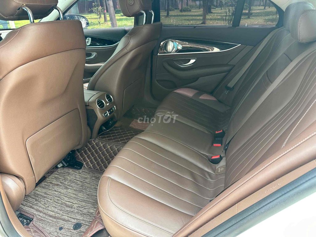 Mercedes Benz E Class 2017 E250 - 7 vạn 🔥🔥🔥. Mua bán Ô tô tại Quận Gò Vấp Tp Hồ Chí Minh được đăng bởi Ô Tô Cũ hình 9