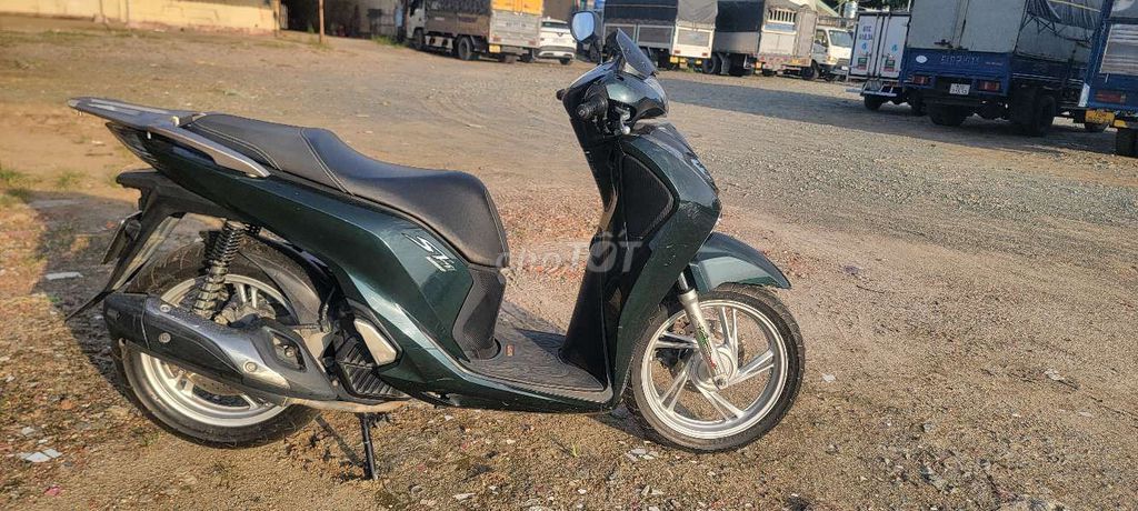 Bán xe sh đời 2018. 125cc. Mua bán Xe máy tại Thành phố Biên Hòa Đồng Nai được đăng bởi Toàn hình 3