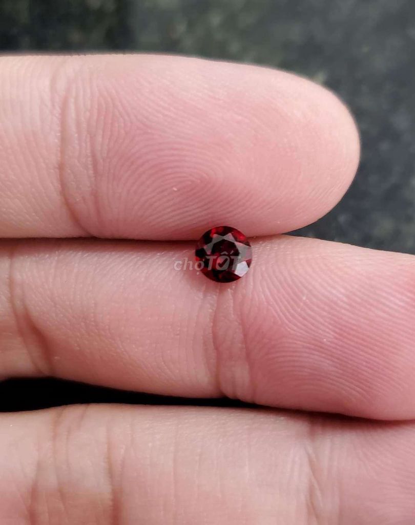 Đá garnet tự nhiên