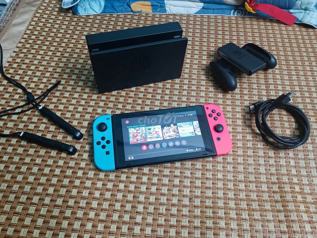 Bán Nintendo Switch V2 Hack 128GB kèm phụ kiện