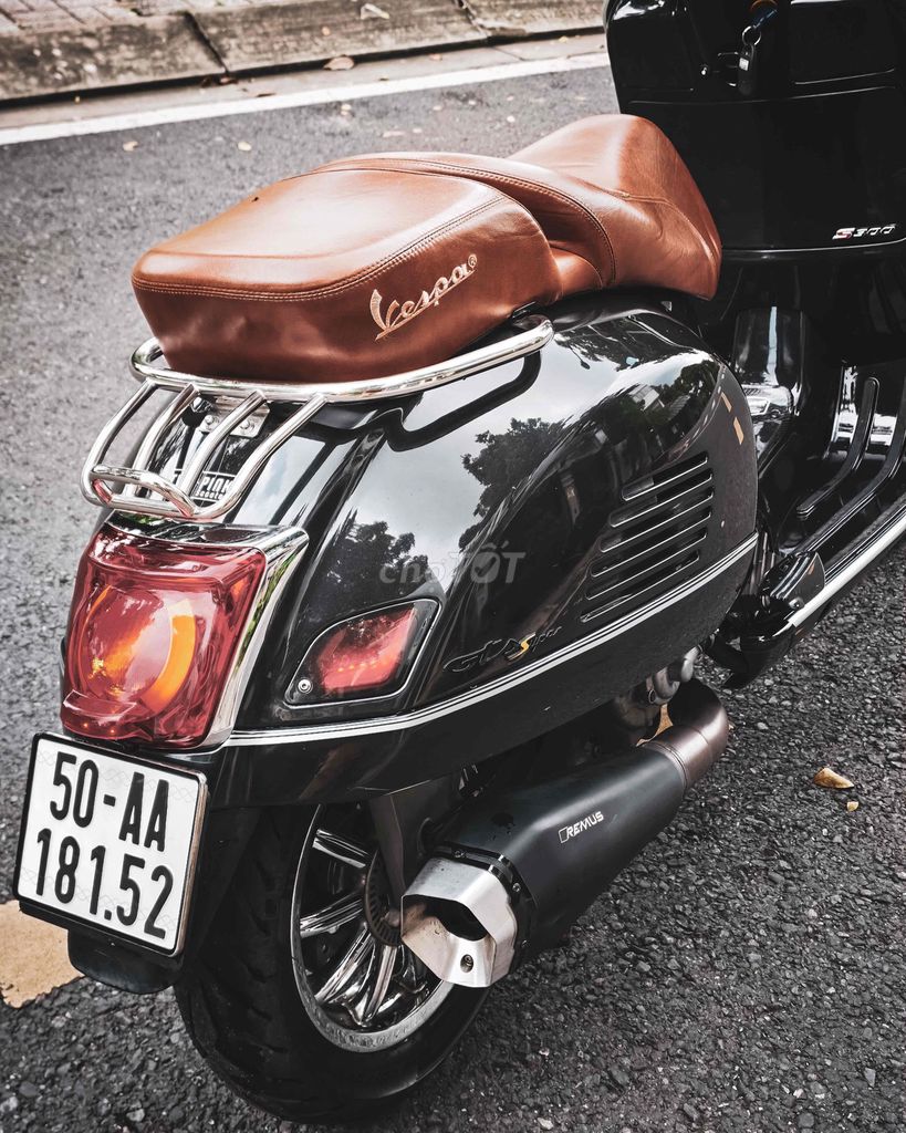 Vespa GTS300 HPE super tech. Mua bán Xe máy tại Quận 7 Tp Hồ Chí Minh được đăng bởi Phạm Duy hình 4