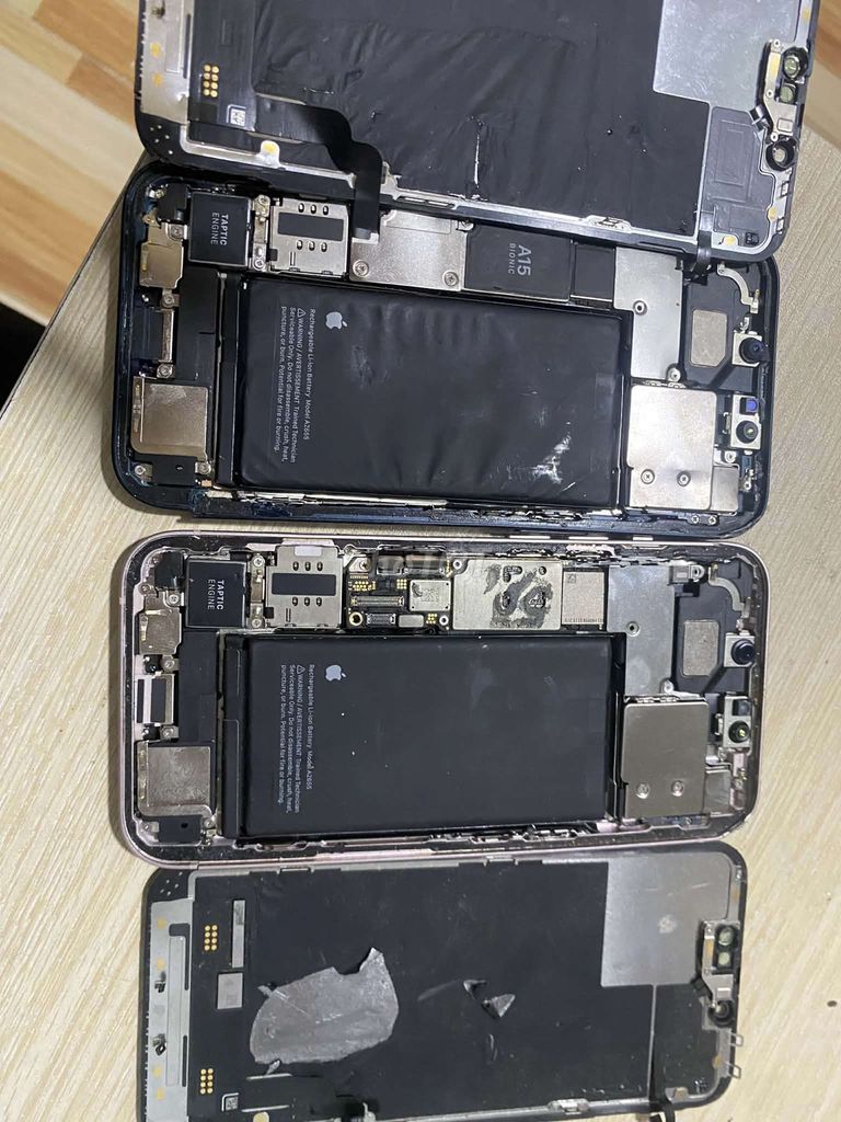 Apple iPhone 13 Đen, Hồng Hư hỏng. Mua bán Điện thoại tại Quận Tân Bình Tp Hồ Chí Minh được đăng bởi Nam Trần hình 1