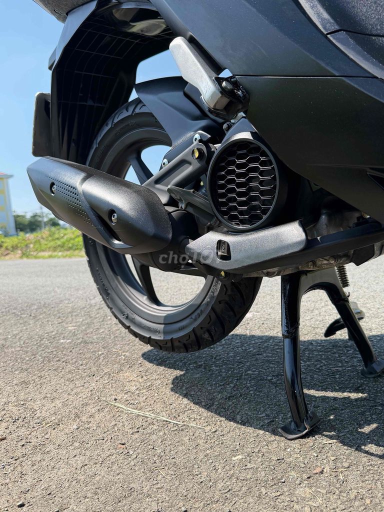 Honda Vision 2024 Bánh lớn lướt 5800km. Mua bán Xe máy tại Quận 8 Tp Hồ Chí Minh được đăng bởi Anh Quốc hình 8