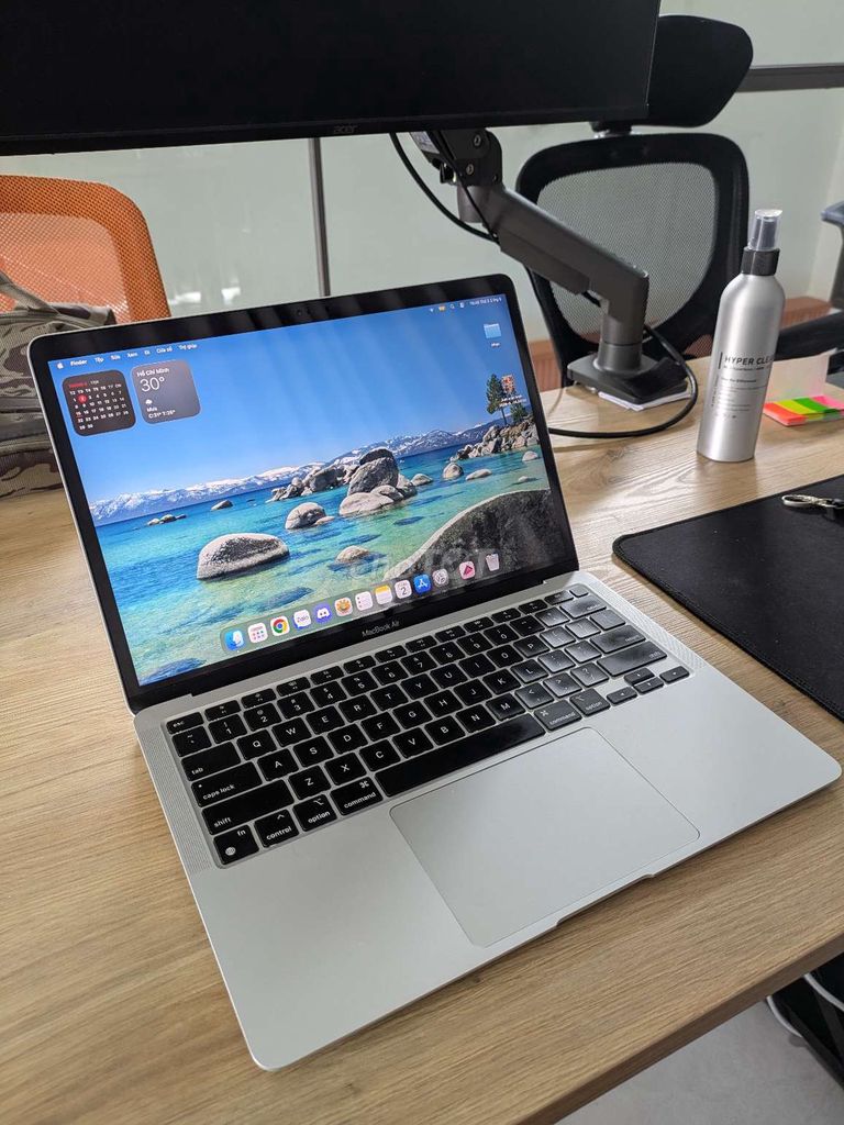 Macbook Air M1 8GB/256GB . Mua bán Laptop tại Thành phố Thủ Đức Tp Hồ Chí Minh được đăng bởi PD hình 1