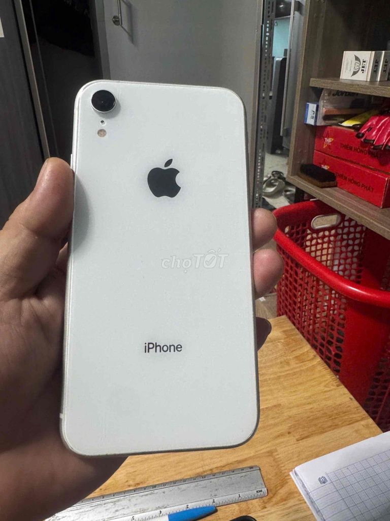 Apple iPhone XR 64GB Trắng. Mua bán Điện thoại tại Quận Bình Tân Tp Hồ Chí Minh được đăng bởi Thư Nguyễn hình 1