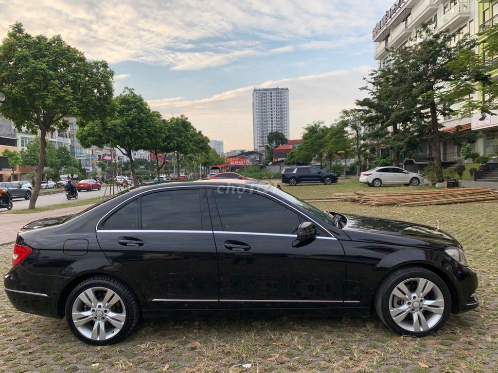 Mercedes Benz C Class C250 2014. Mua bán Ô tô tại Quận Long Biên Hà Nội được đăng bởi Auto Tuấn Huyền hình 4