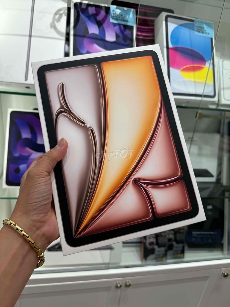 ipad air 6 128G wifi starlight newseal Việt Nam!