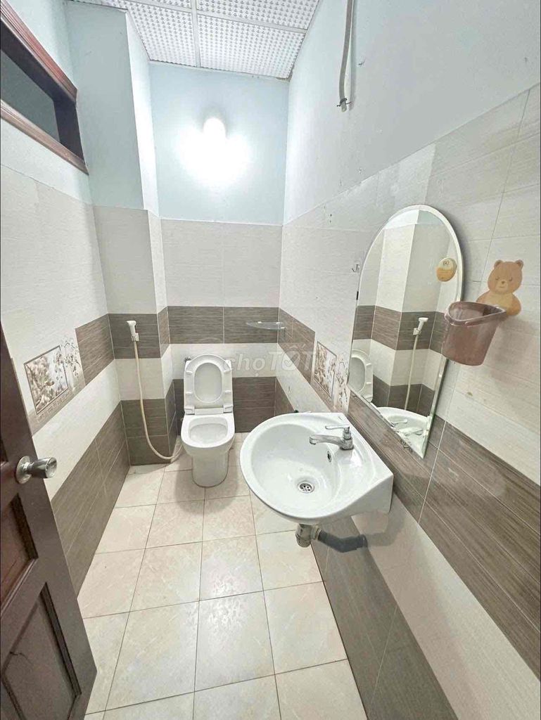 Дом 4x14м, 1 антресоль, 1 этаж, 3 спальни, тупиковый переулок 5м