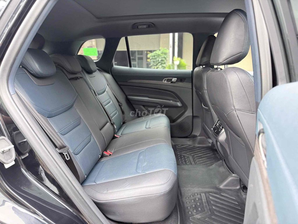 Ford Territory 2023 - 40000 km. Mua bán Ô tô tại Thành phố Dĩ An Bình Dương được đăng bởi Trung tâm xe qua sử dụng Di An Ford hình 9