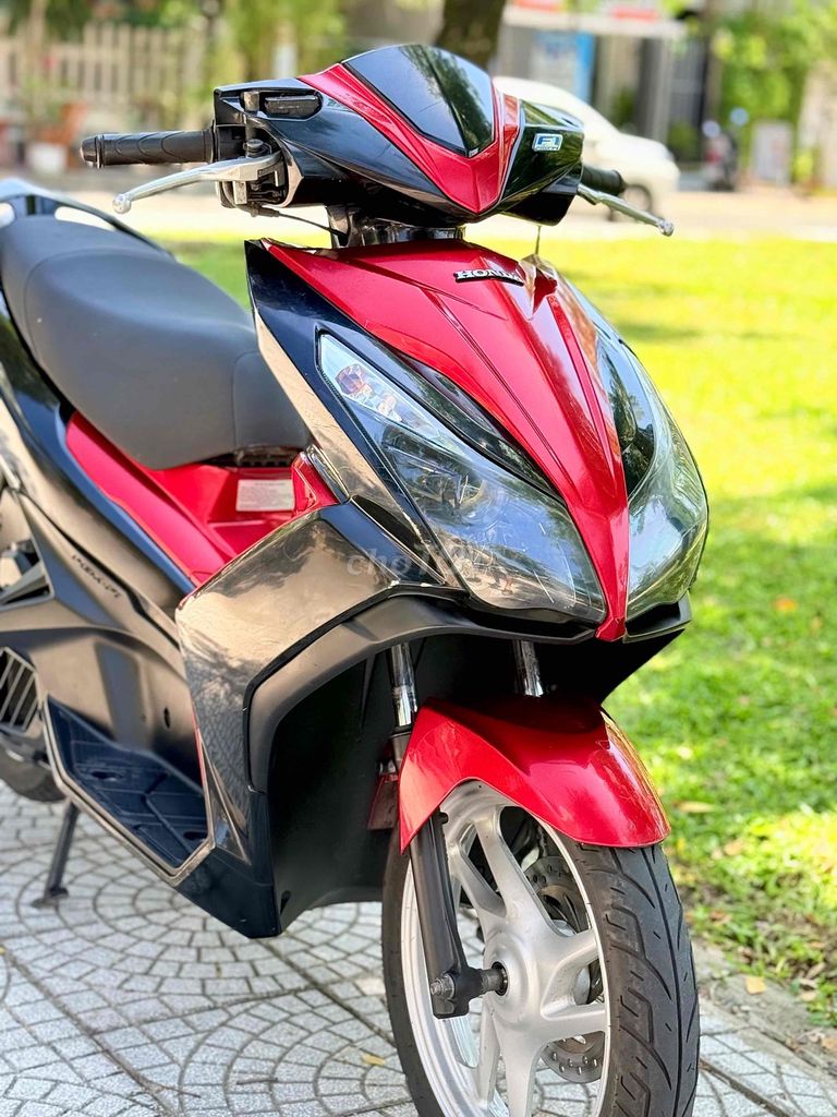 Honda Air Blade 2014 Красно-черный Вьетнам