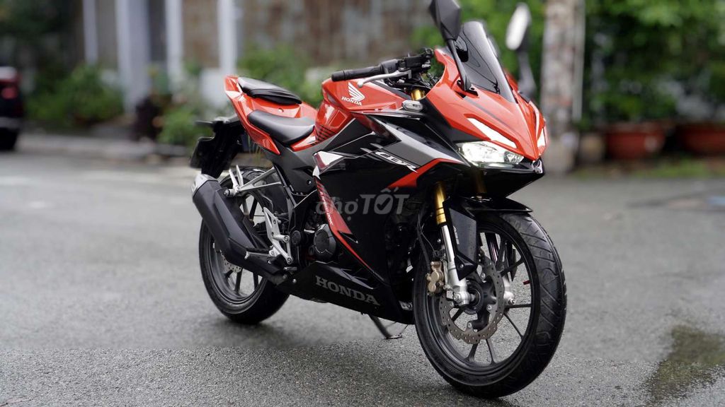 Honda CBR150R Đỏ Đen - BSTP Xe Đẹp