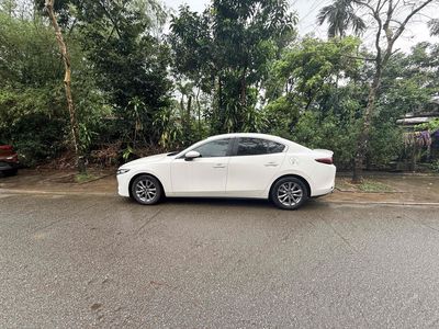 Mazda 3 2020 1.5L Luxury - 99999 km