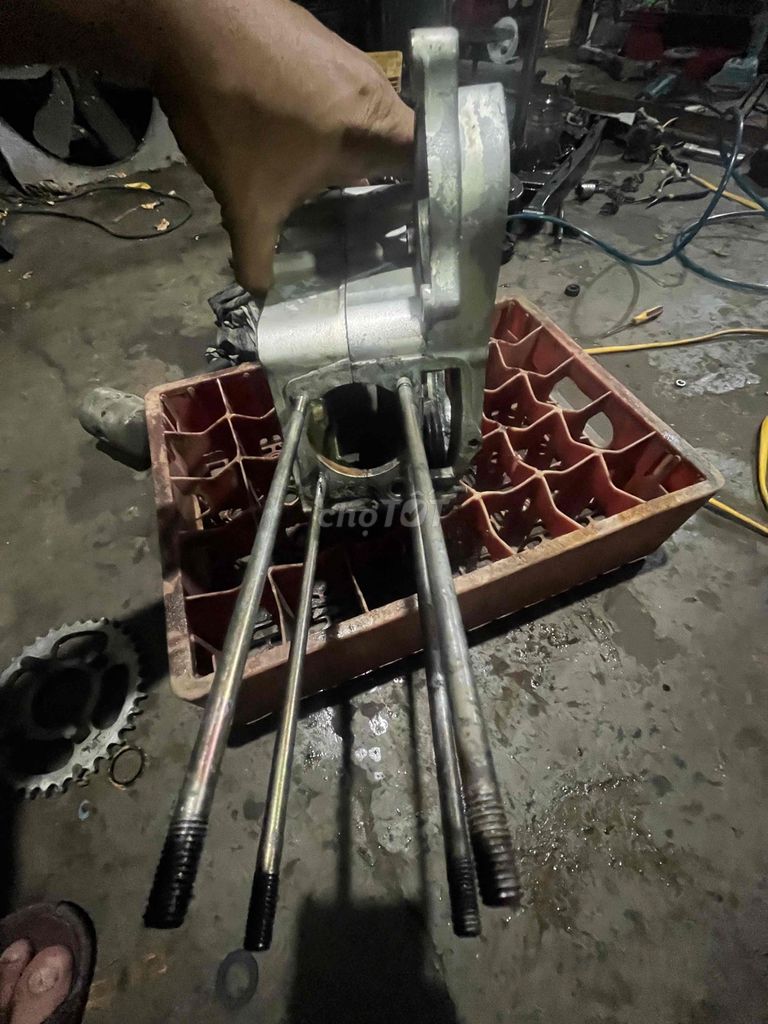 cặp lóc giữa Speed xịn. Mua bán Phụ tùng xe tại Thành phố Cà Mau Cà Mau được đăng bởi Lê Chuyện hình 8