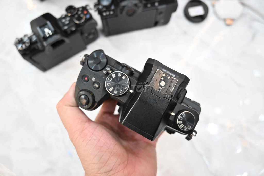 Máy ảnh Lumix G85 đẹp 9K 128783926