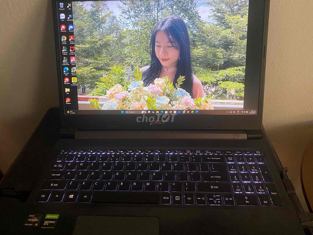 Acer Aspire AMD Ryzen Đen. Mua bán Laptop tại Thành phố Buôn Ma Thuột Đắk Lắk được đăng bởi Hiếu CK Official hình 1