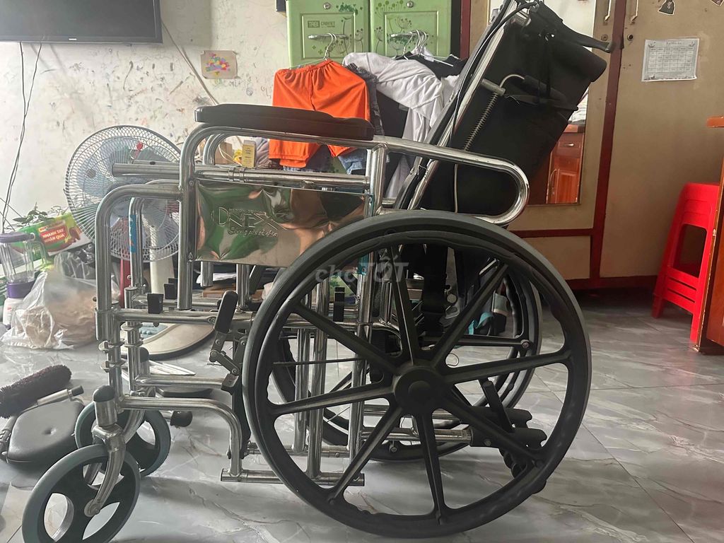 Xe lăn Kim loại Bạc, Đen. Mua bán Đồ chuyên dụng, Giống nuôi trồng tại Quận 12 Tp Hồ Chí Minh được đăng bởi Khôi Minh hình 1