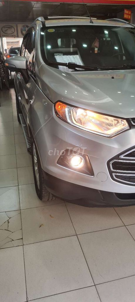 Ford Ecosport 2015 максимальная комплектация Серебристый