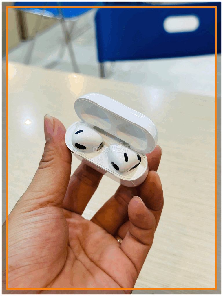 AirPods 3 Trắng Siêu Keng Chất Âm Cực Hay. Mua bán Tivi, Âm thanh tại Quận Đống Đa Hà Nội được đăng bởi Hoàng Táo  hình 1