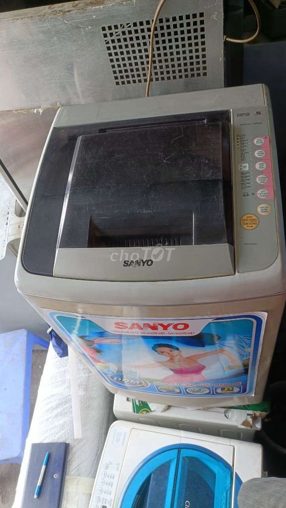 Máy giặt Sanyo 7 kg siêu rẻ