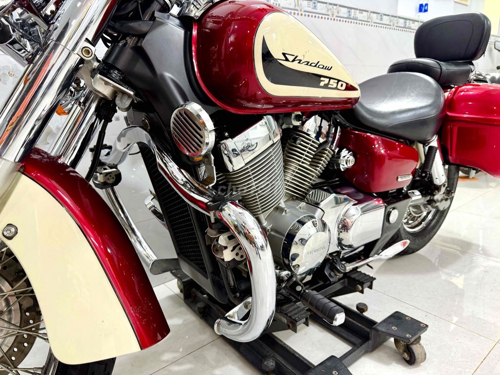 Honda Shadow Aero 750cc 2008 Đỏ kem. Mua bán Xe máy tại Huyện Bình Chánh Tp Hồ Chí Minh được đăng bởi Đặng Minh Khang hình 9
