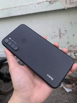 Redmi Note 8 4/64gb còn đẹp, pin tốt, camera đẹp