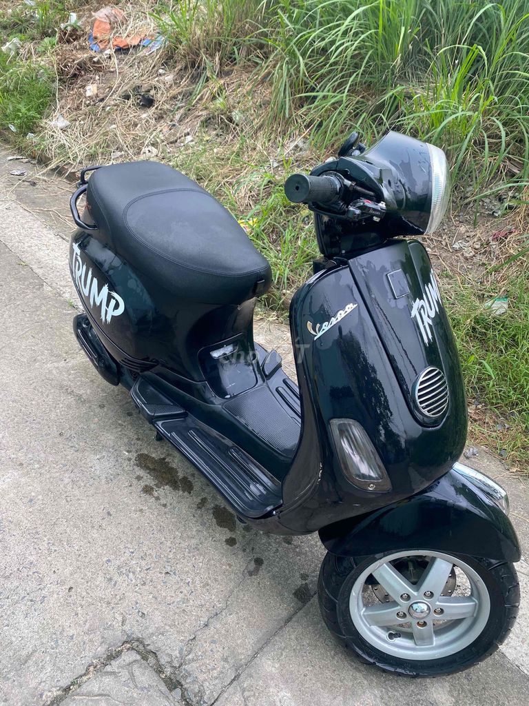 Piaggio Vespa màu Đen. Mua bán Xe máy tại Thành phố Biên Hòa Đồng Nai được đăng bởi Mẫn Lạnh Lùng hình 2