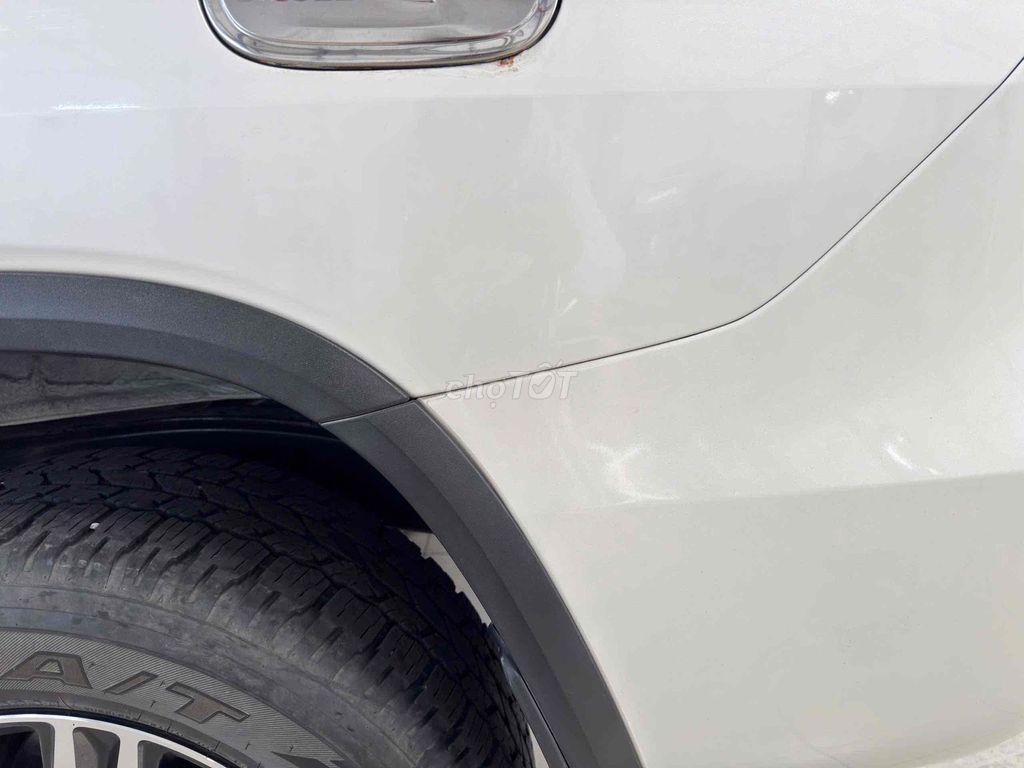 Toyota Fortuner máy dầu màu trắng số tự động 2020. Mua bán Ô tô tại Thành phố Thủ Đức Tp Hồ Chí Minh được đăng bởi Đại lý chính hãng xe qua sử dụng Toyota Sài Gòn hình 5