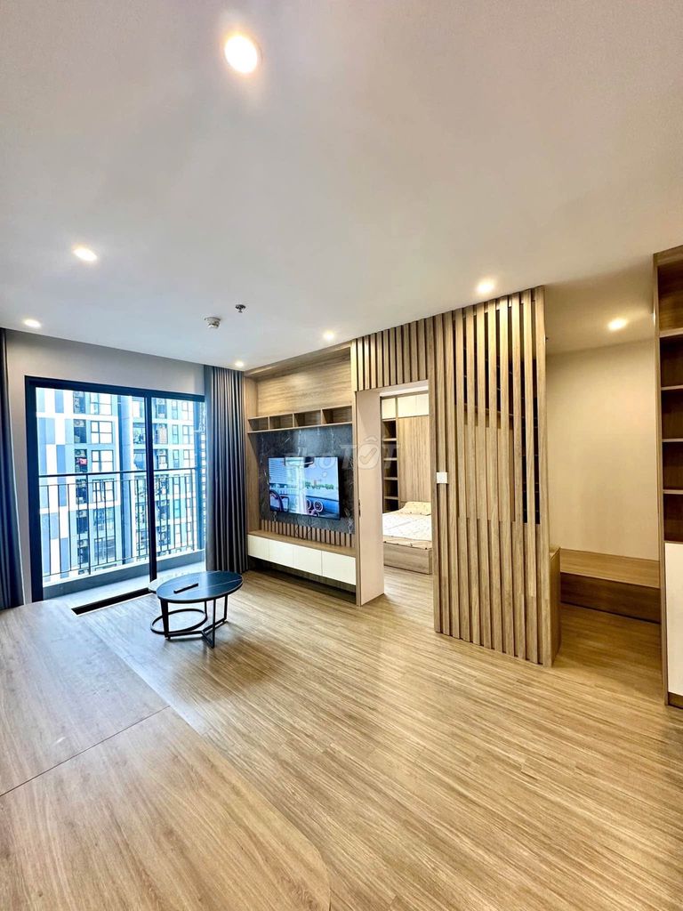2-комнатная квартира в VinHomes Ocean Park, 69м2