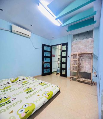 Phòng trọ sạch sẽ 20m2 ngay Đầm Sen đường Hoà Bình