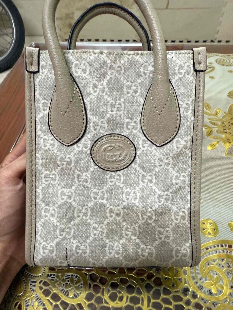 Bag gucci chính hãng authentic like new.. Mua bán Túi xách tại Quận Hoàng Mai Hà Nội được đăng bởi Hàng hiệu 2hand và new hình 1
