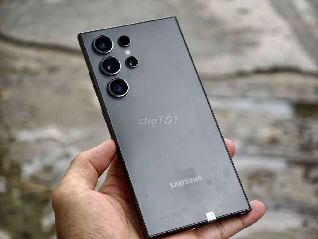 Samsung Galaxy S24 Ultra 256GB Đen. Mua bán Điện thoại tại Quận Ninh Kiều Cần Thơ được đăng bởi Lê Khang hình 1