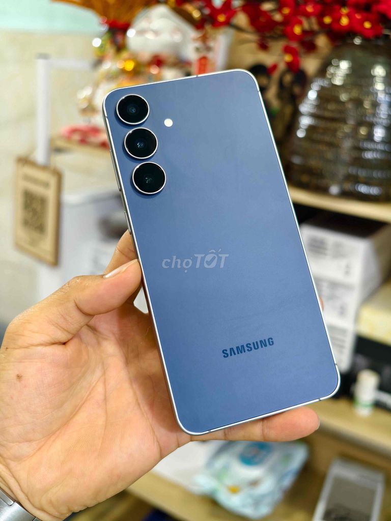 Samsung S25 FE 5G 128GB chính hãng, bảo hành dài. Mua bán Điện thoại tại Quận Bình Tân Tp Hồ Chí Minh được đăng bởi Triệu Phúc hình 1