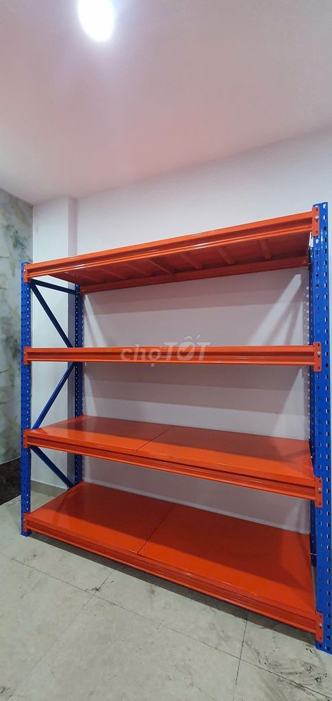 Kệ sắt thép _ tải trọng 300kg/ tầng _HCM