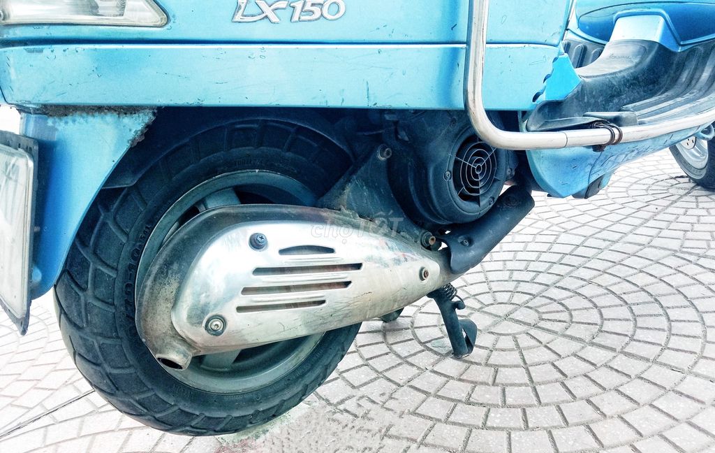 Xe Piaggio Vespa Ý nguyên bản, máy zin, điện zin. Mua bán Xe máy tại Quận Ba Đình Hà Nội được đăng bởi Tuan Thuy hình 4