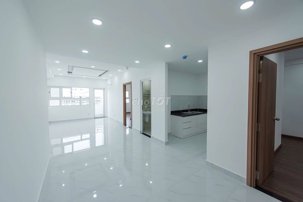 Rent · 2 bd · 80 м² · Huyện Bình Chánh, ул. Đường Huỳnh Bá Chánh