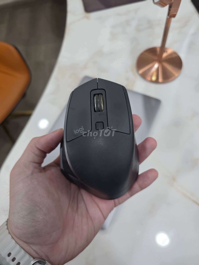 Chuột Logitech MX Master 2S Xám. Mua bán Phụ kiện (Màn hình, Chuột...) tại Quận Tân Bình Tp Hồ Chí Minh được đăng bởi quân nguyễn hình 1