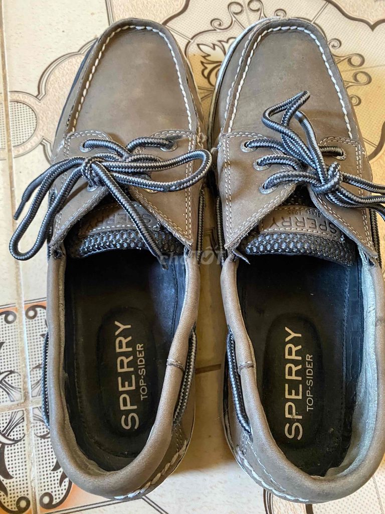 Giày lười Sperry nam da size 41. Mua bán Giày dép tại Huyện Bình Đại Bến Tre được đăng bởi  Huỳnh Lâm  hình 1
