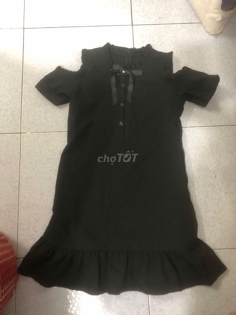 Đầm nữ cổ nơ hở vai đen. Mua bán Quần áo tại Huyện Bình Chánh Tp Hồ Chí Minh được đăng bởi chi duongmy hình 1